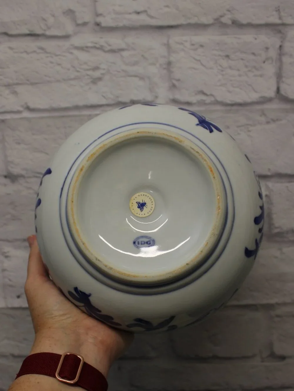 Vintage Bombay Company Gardeners Eden Blue Floral Motifs Ceramic Bulb Frog Vase